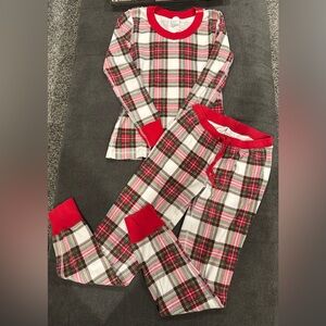 Hanna Andersson Women’s XS festive pajama set